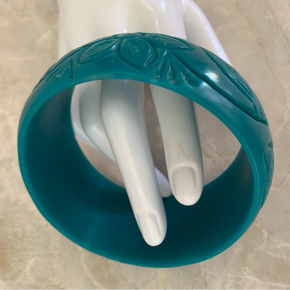 Vintage Teal Floral Acrylic Bangle Bracelet - Picture 3 of 5